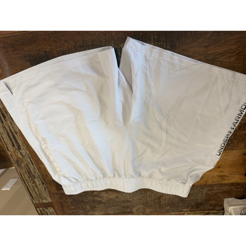 Mens 2XL UnderArmour Light Grey Athletic Shorts 8 In Inseam
